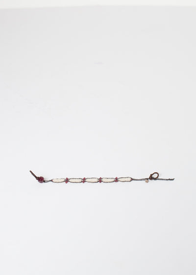 Garnet Bracelet in Frothy Pearl